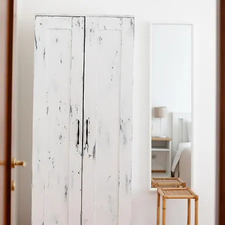 Apartment Romantique Vacation Apartament Rome