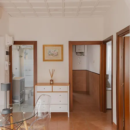 Apartment Romantique Vacation Apartament